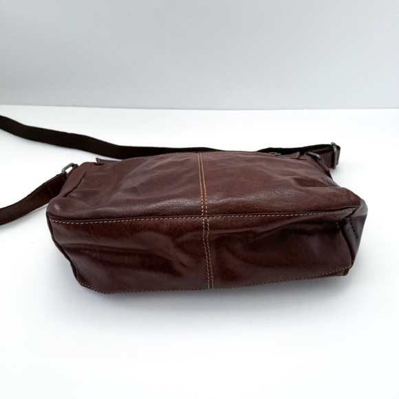 Jack Georges Voyager Olivia Brown Leather Shoulder Saddle Bag - Picture 5 of 8